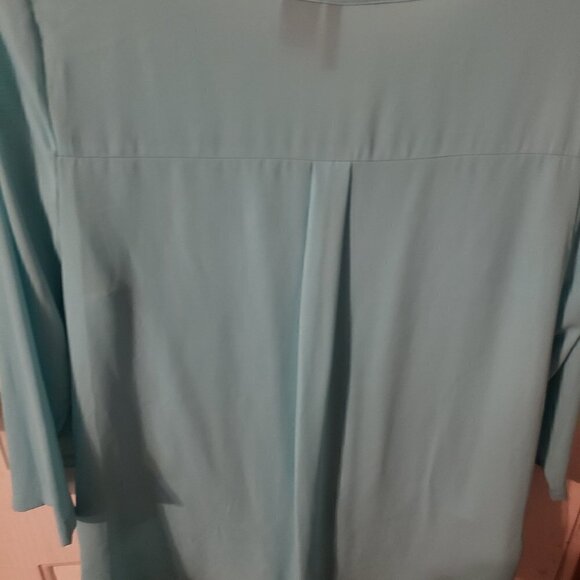 NEW Directions- Lace Overlay front blouse - Picture 2 of 7